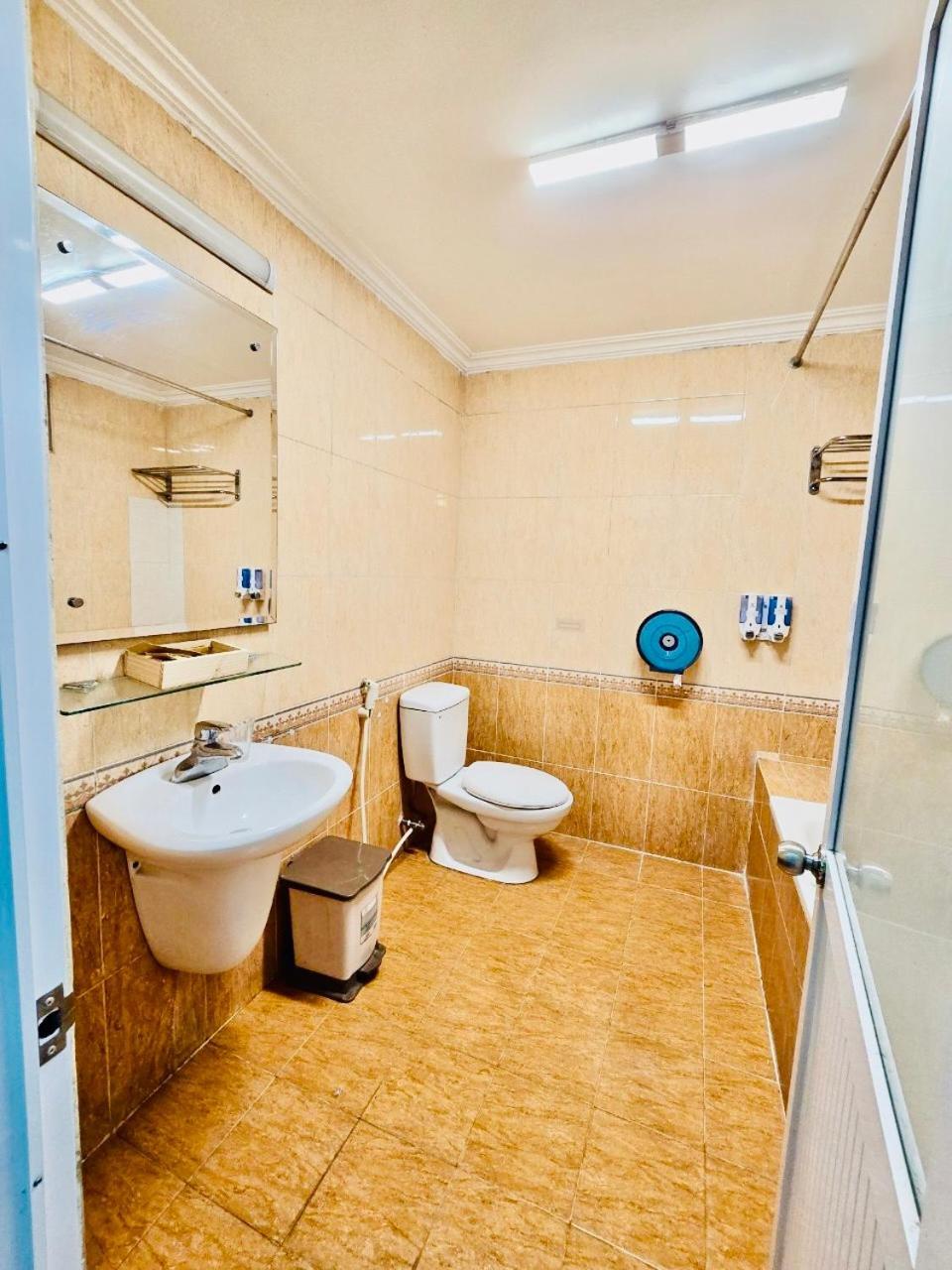 Il Divo Hostel & Spa Hanoi Luaran gambar